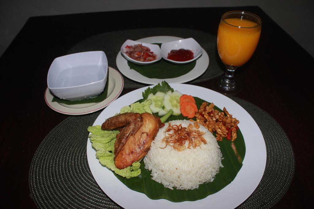 Dangin Mangkalan Homestay มุนดุก ภายนอก รูปภาพ
